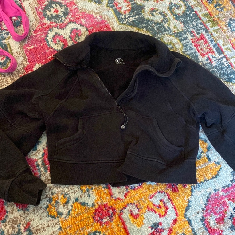 Lululemon black oversized half zip scuba